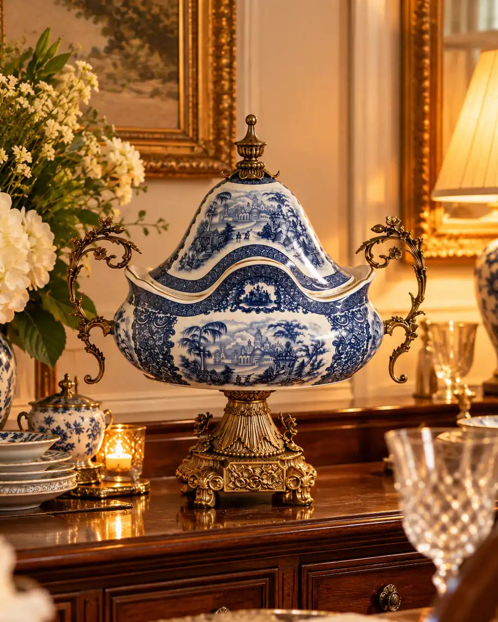 'Toile de Jouy' Victorian Ornamental Lid Vase