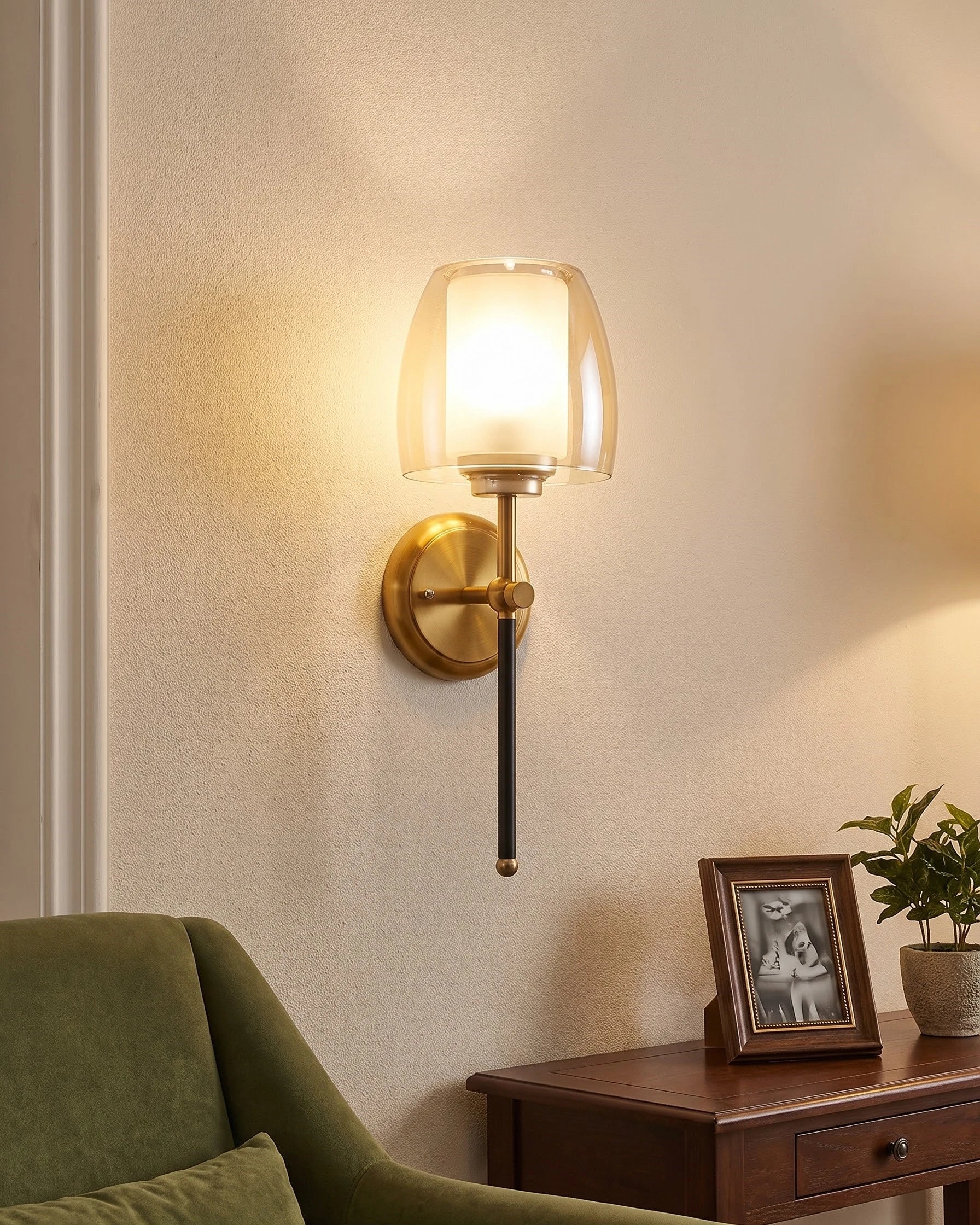 Modern Taper Glass Wall Light 