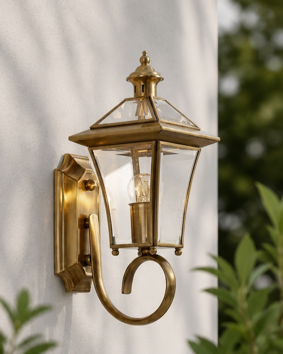 Verona Luxe Outdoor Wall Light 