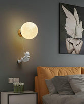 Astronaut Climbing Wall Light 