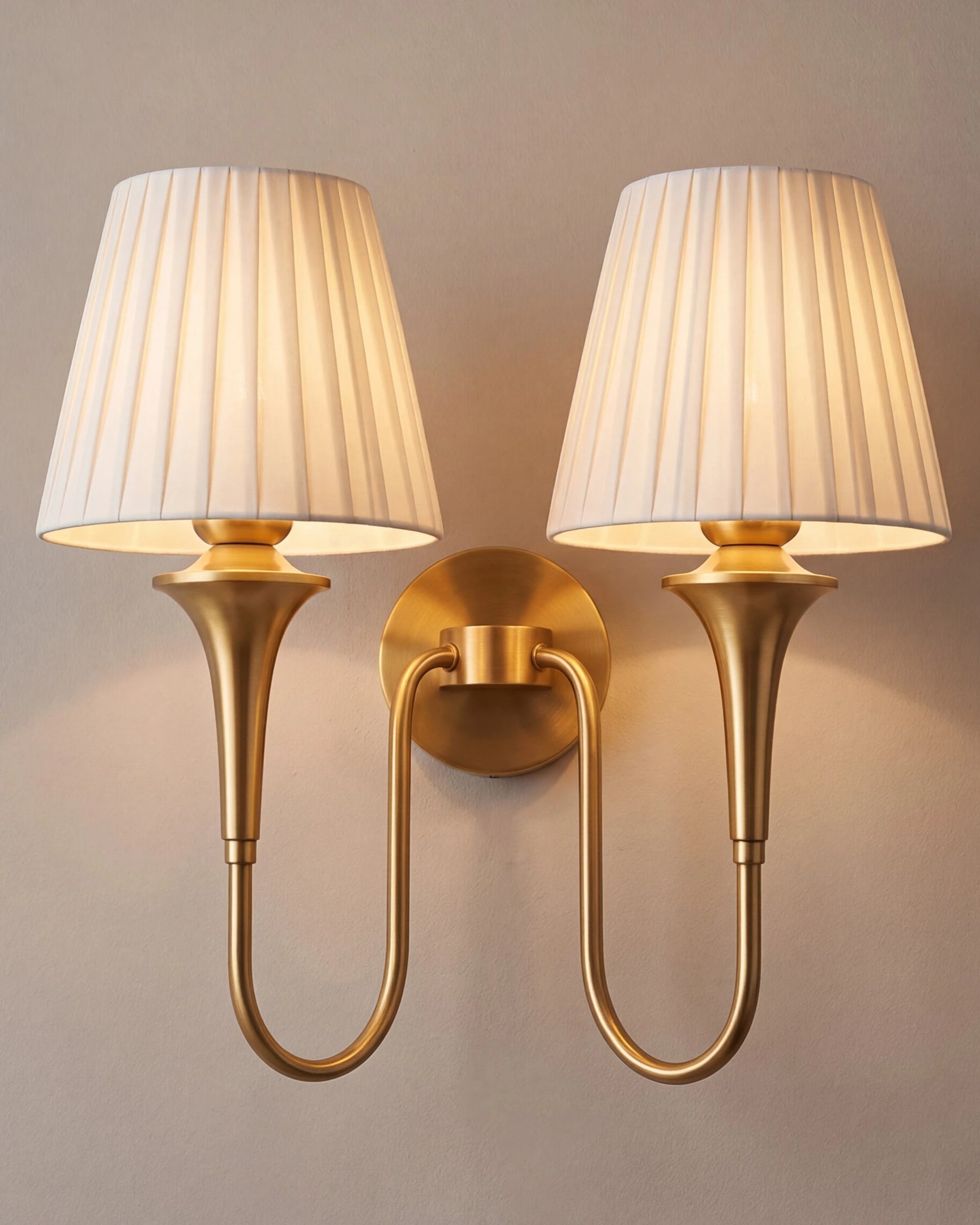 Trumpet Base Wall Light 