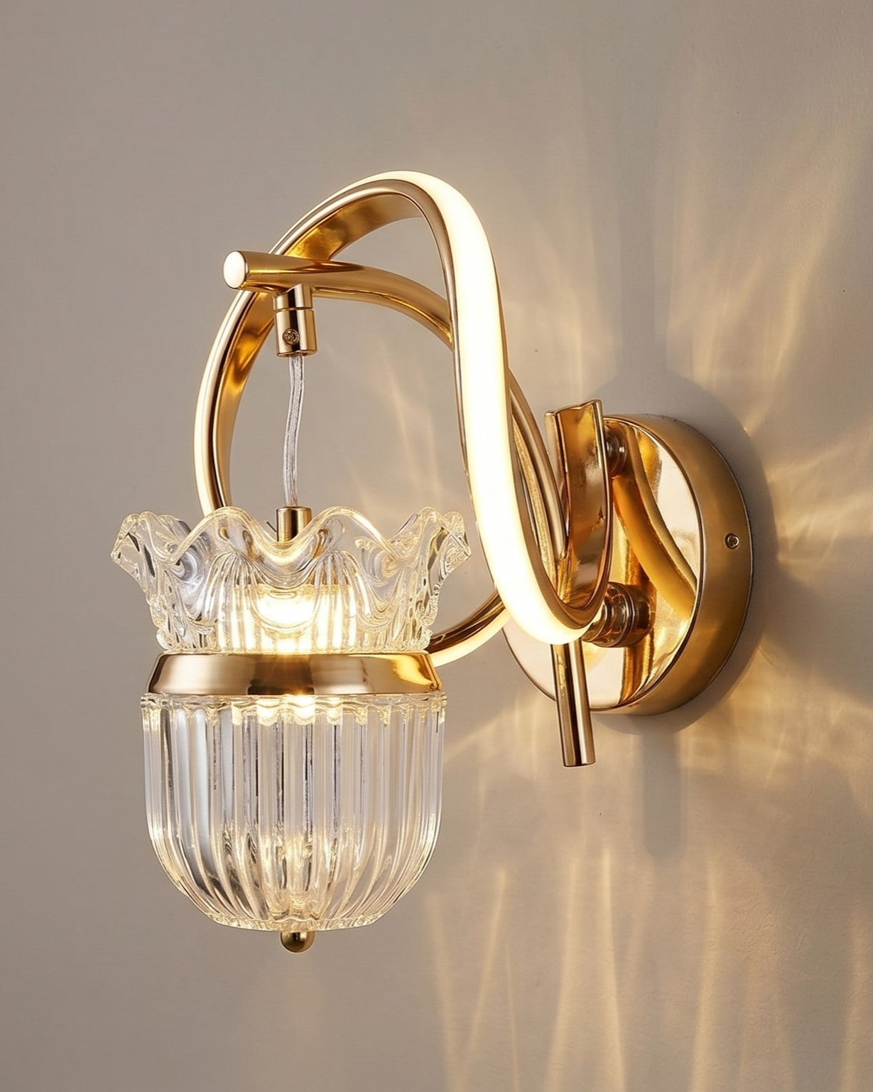 Auravelle LED Wall Light 
