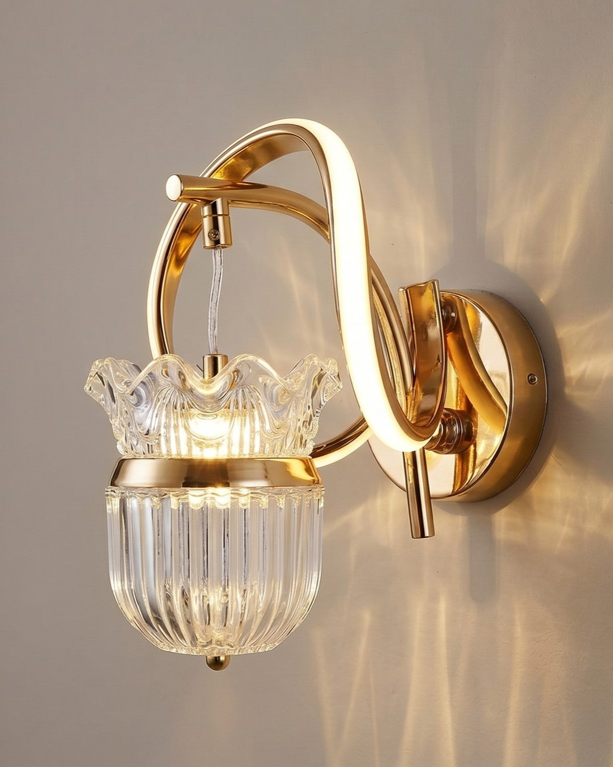 Auravelle LED Wall Light 