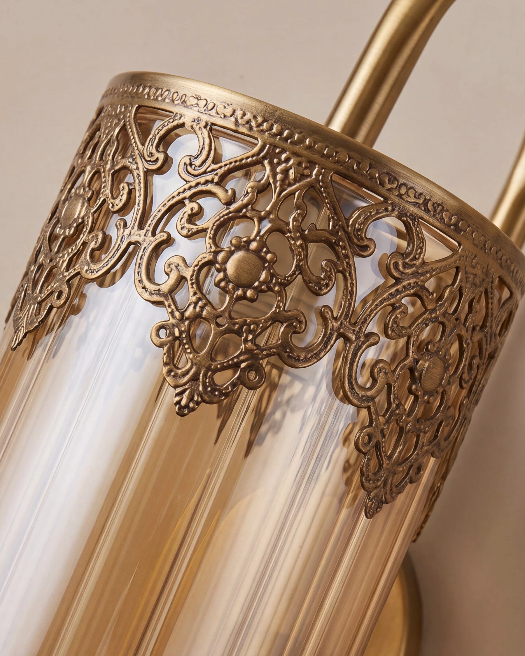 Filigree Loop Wall Sconce 