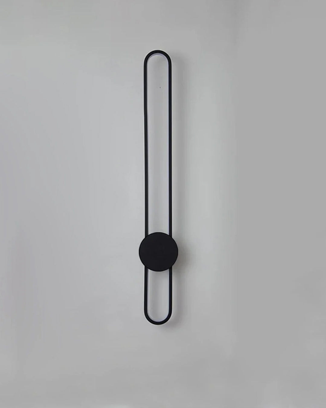 Vertical Oval Wall Light - Black 