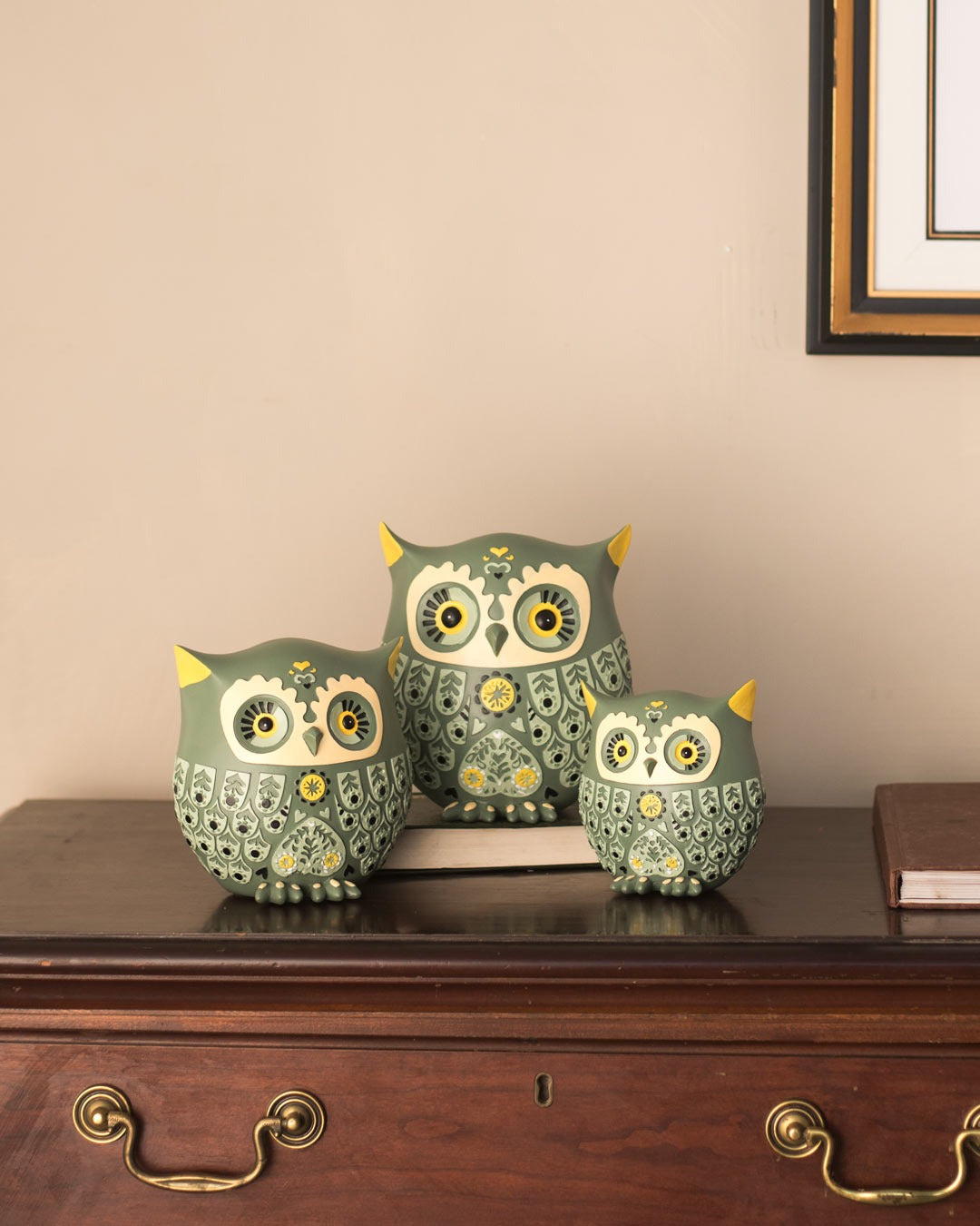 Adorable Owl Figurines - Set of 3 - The Decor Kart 