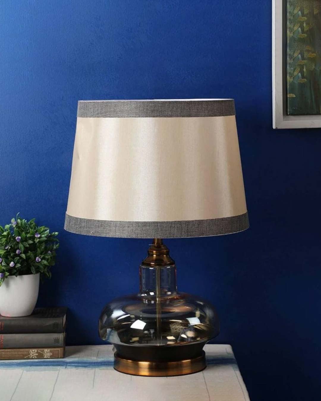 Luxe Arterior Glass Table Lamp 