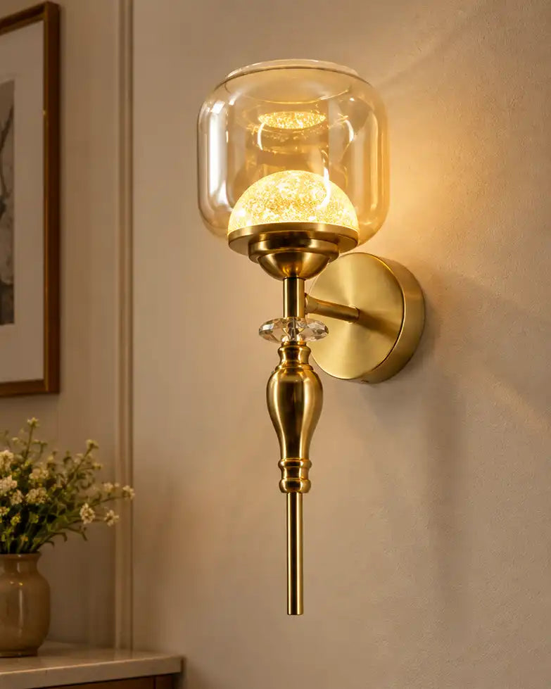 Elvaris Halo Luxe Wall Light - Amber