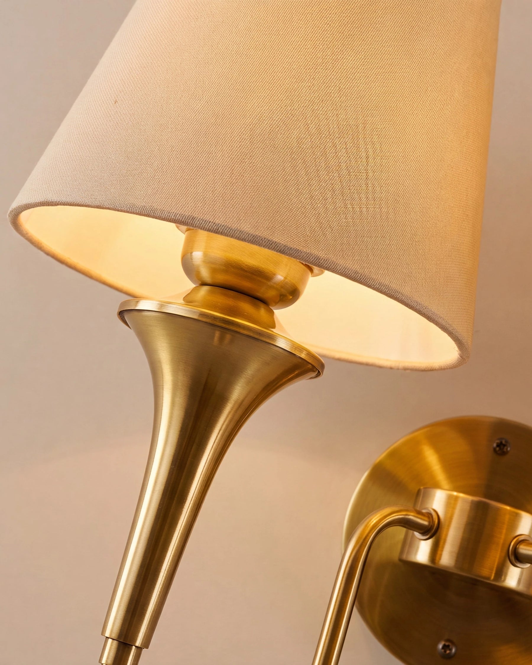 Curved Trumpet Wall Light 