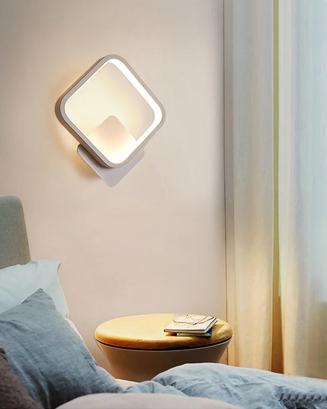 Luminaire Square LED Wall Light - White - The Decor Kart 