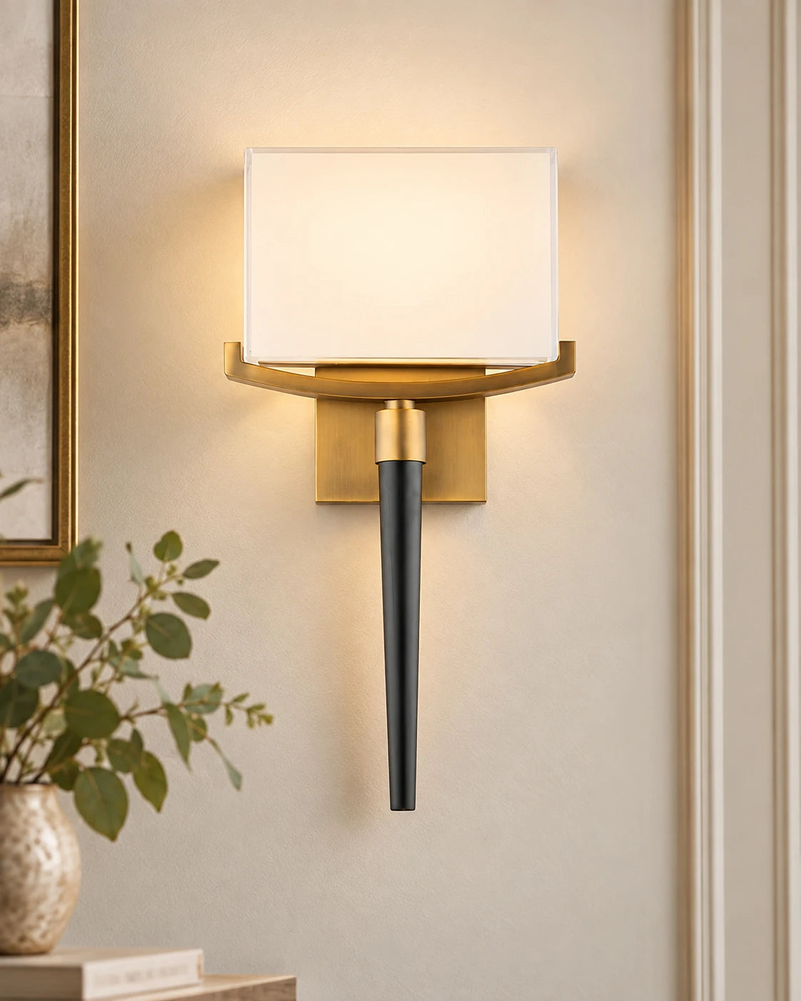 Luxe Arc Gold & Black Wall Light