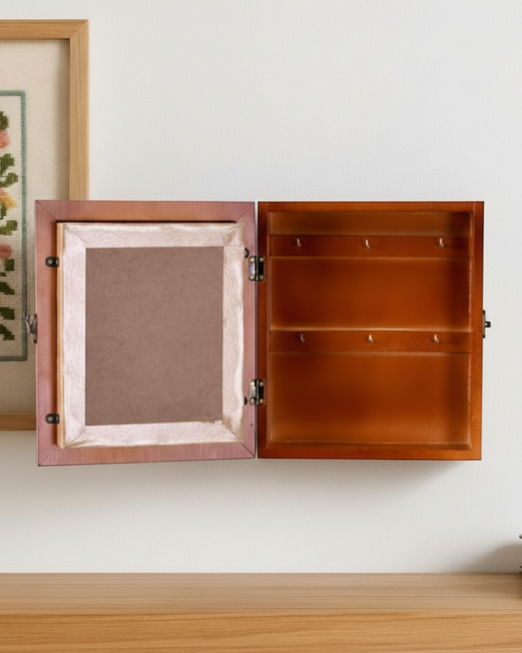 Rustic Miniature Display Key Holder 