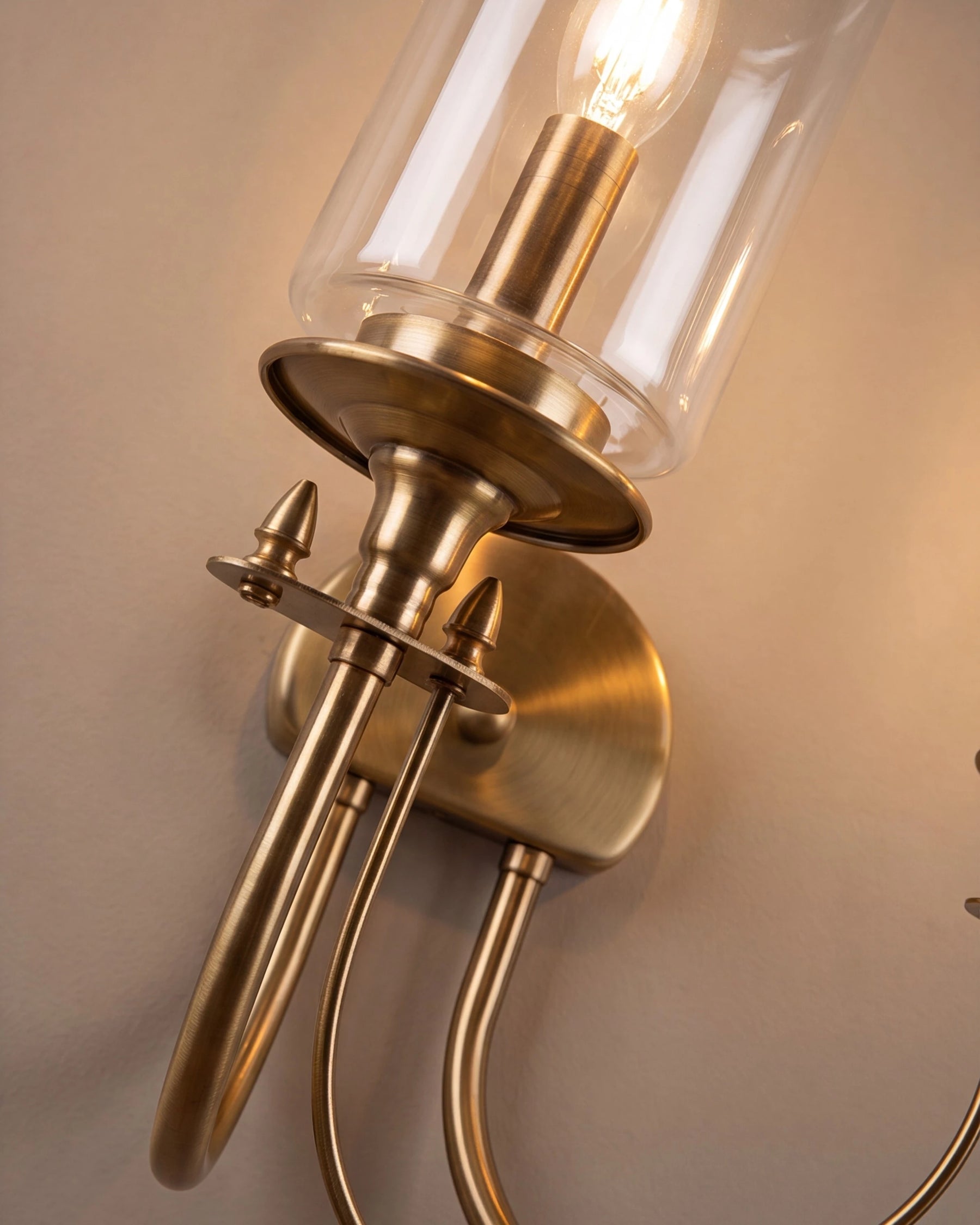 Vintage Glow Wall Light - 2 Lights 