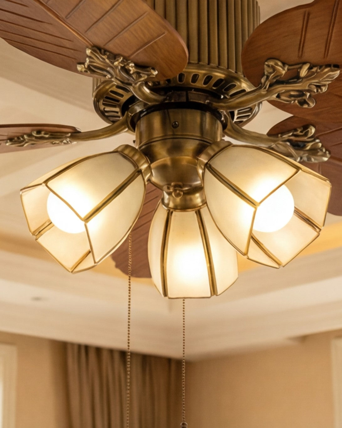 Palm Leaf Vintage Ceiling Fan with 3 Lights 