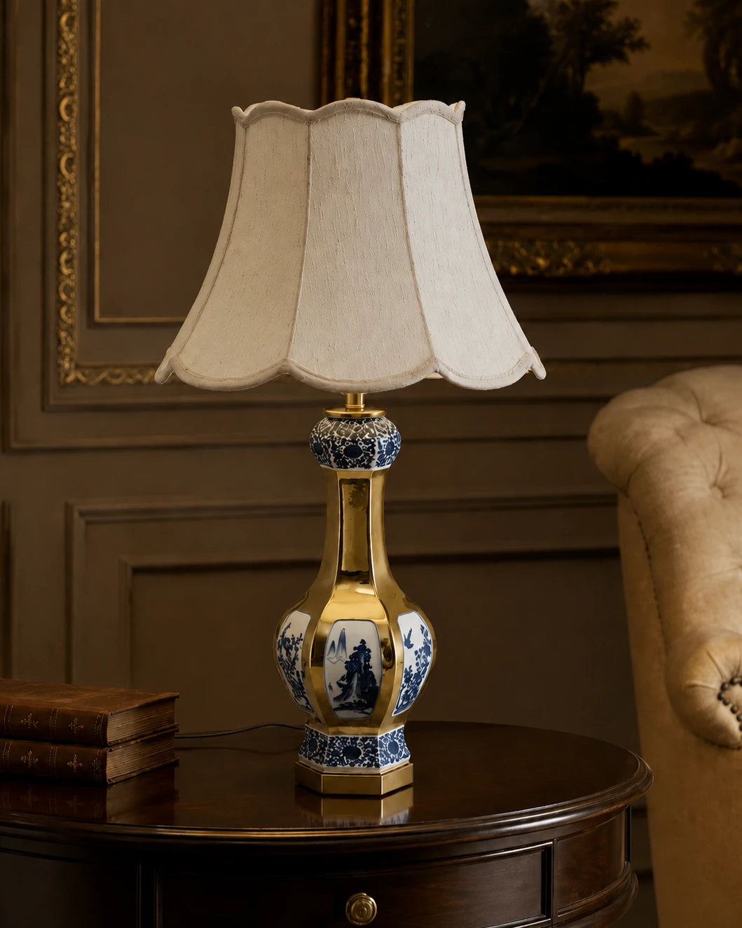 Royal Oriental Scenic Table Lamp 