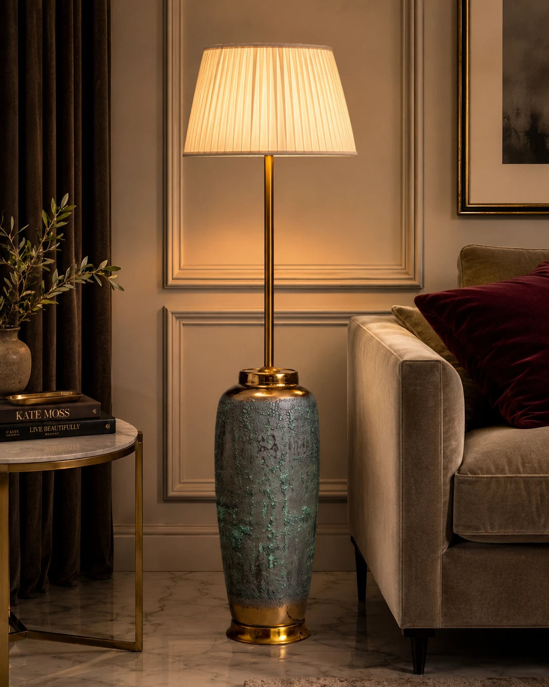 Obsidian Moss Floor Lamp 