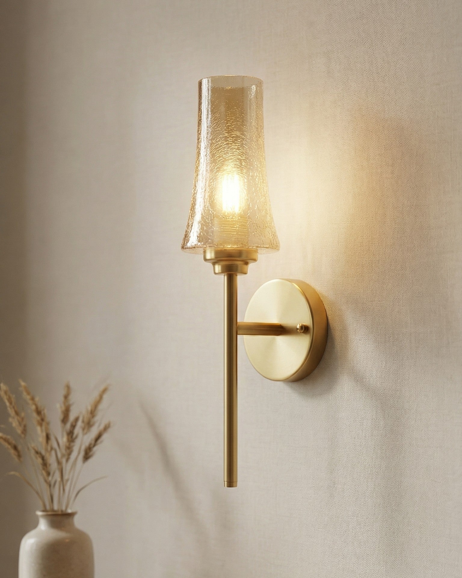 Elvara Gleam Wall Light - Amber 
