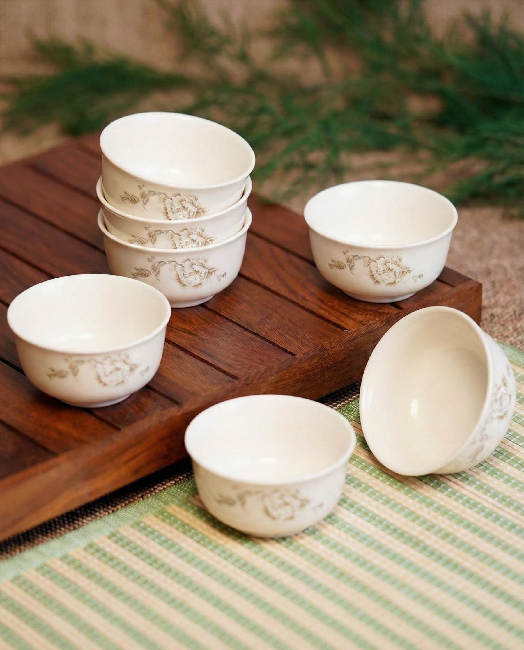 Classic Floral Porcelain Katori 