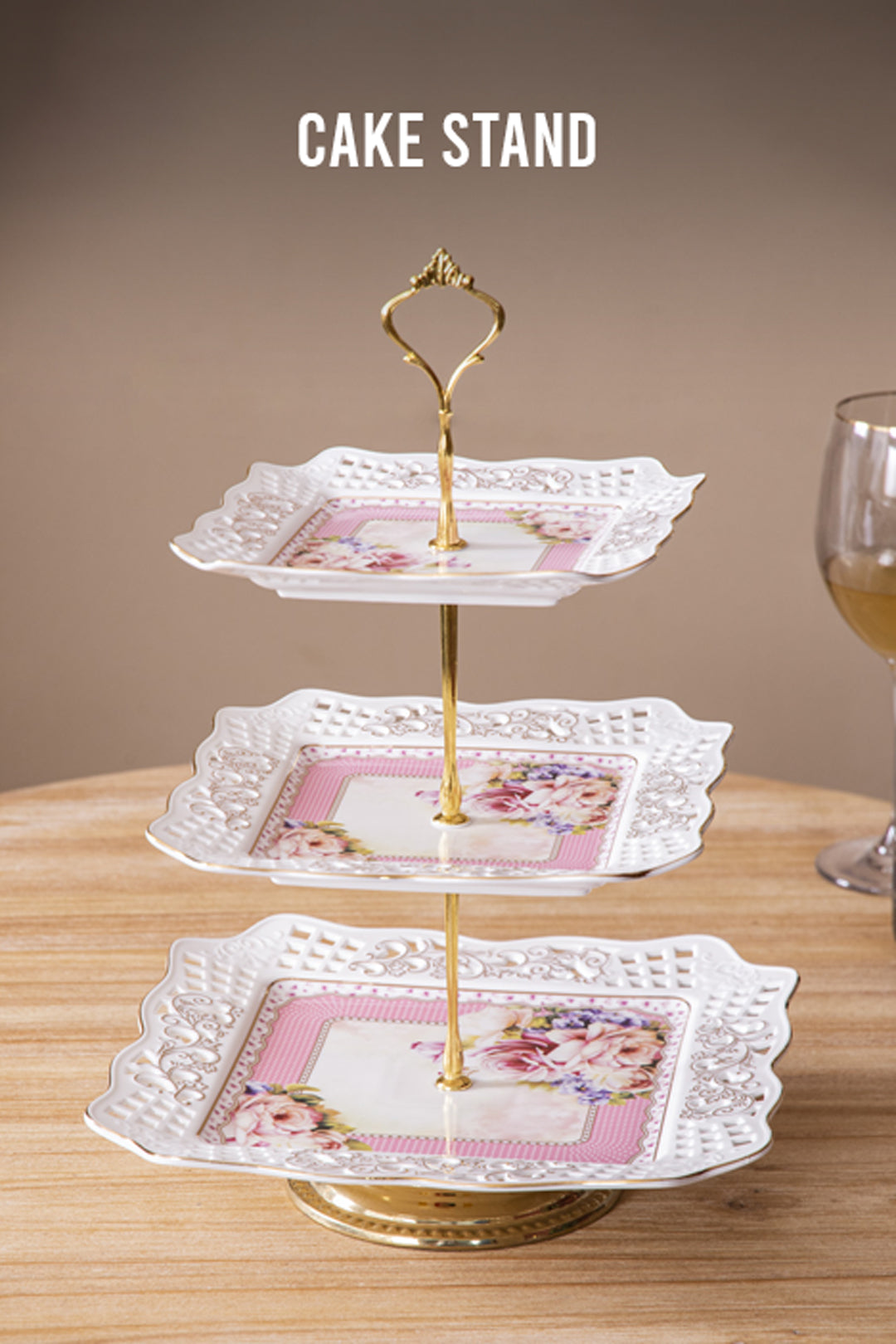 Cake & Tiered Stands