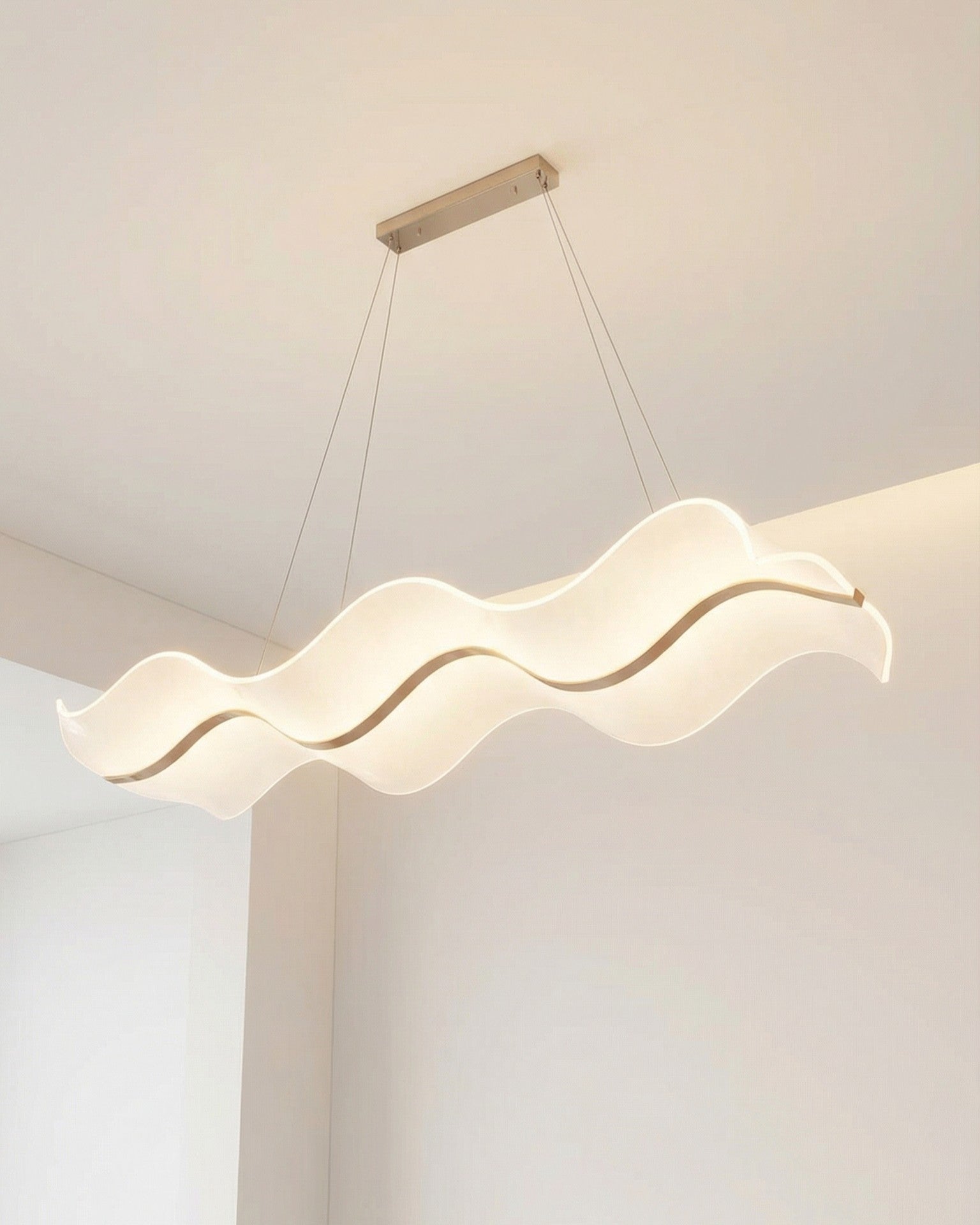 Lumora Wave Crest Chandelier 