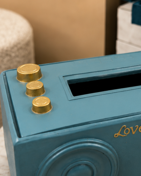 Retro Speaker Tissue Box Holder 