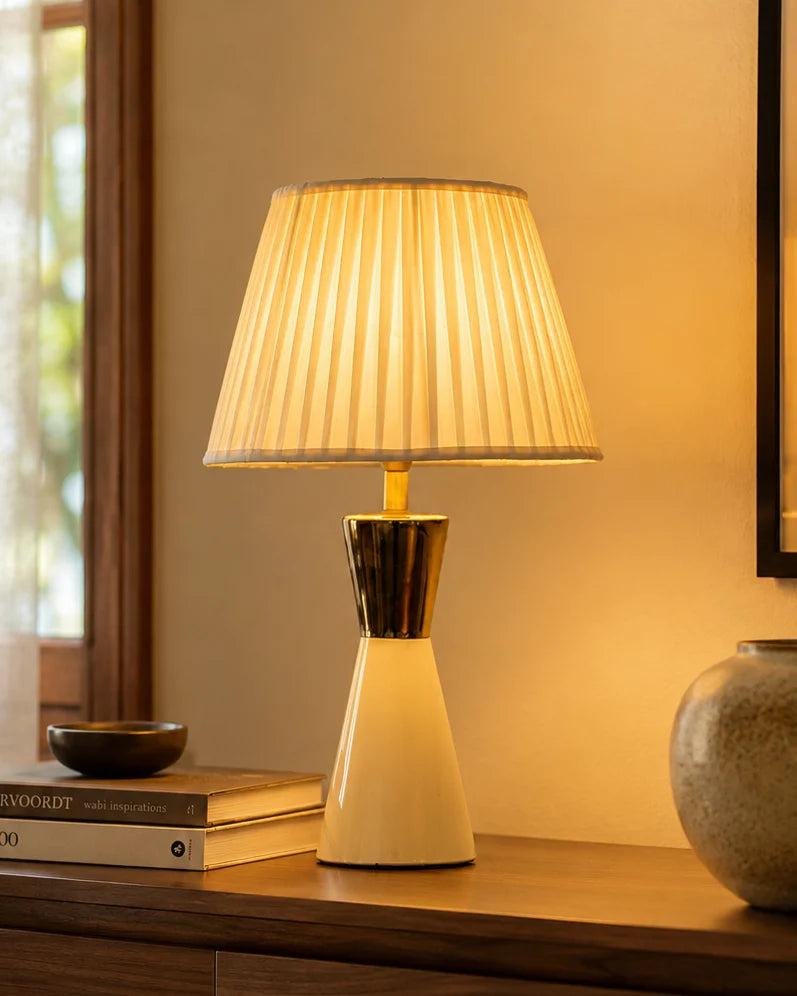 Buffet Lamp 'Corporate’ - White