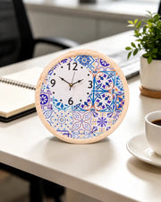 'Art Meets Time' Decorative Table Clock
