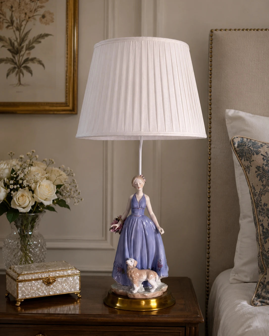 Echoes of Elegance Lady Figurine Lamp 