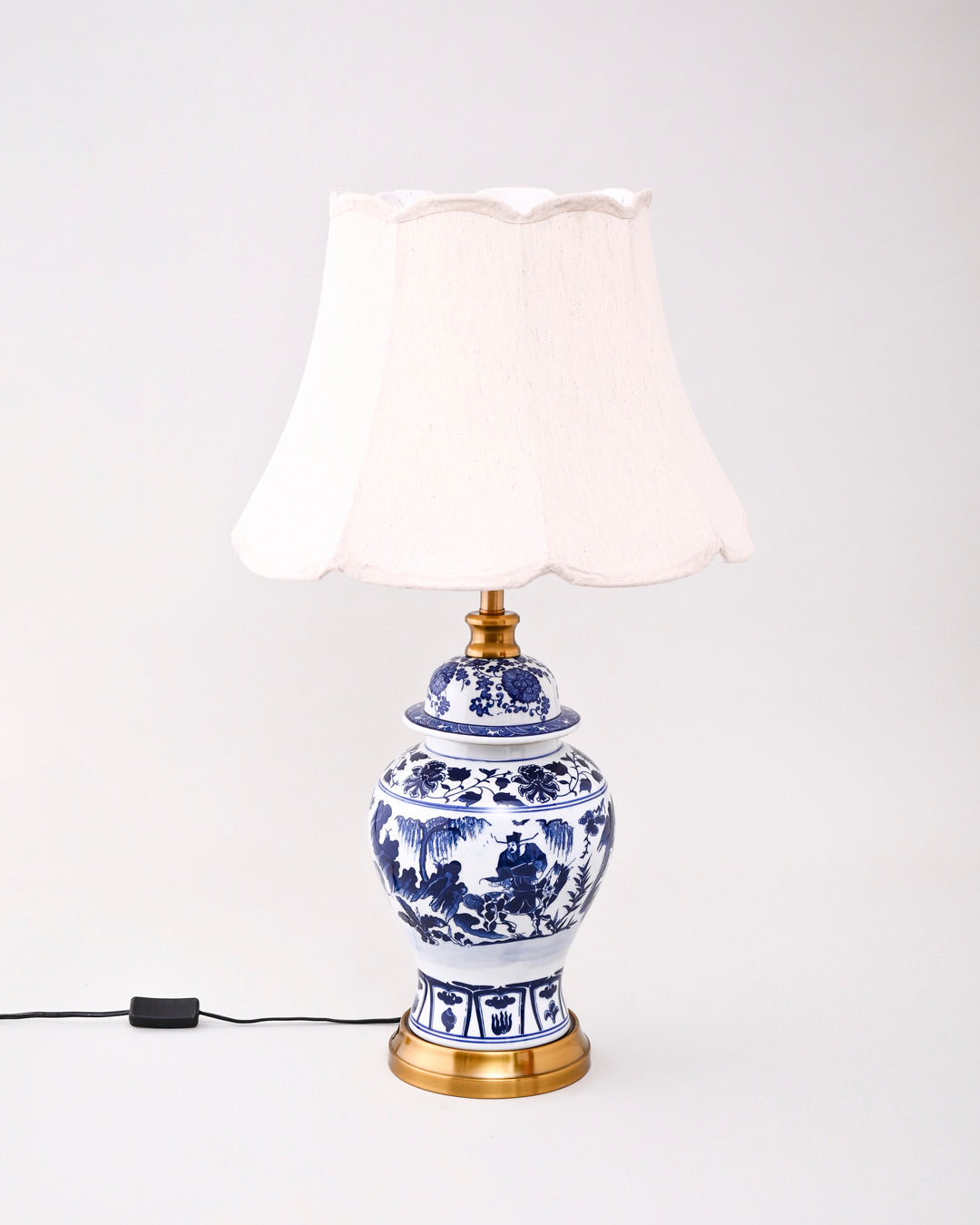 Imperial Carriage Blue & White Table Lamp 