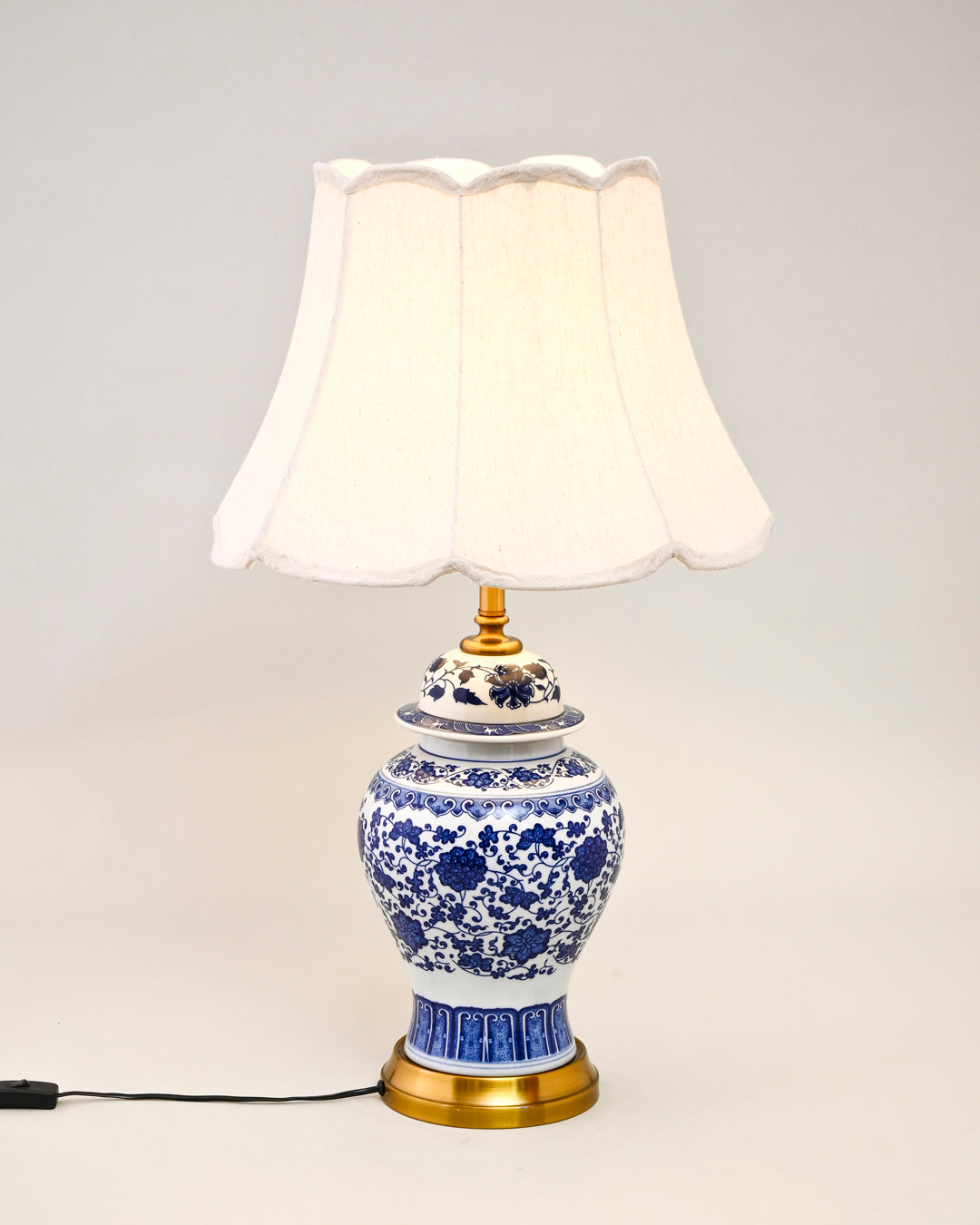 Blue and White Floral Motifs Table Lamp 