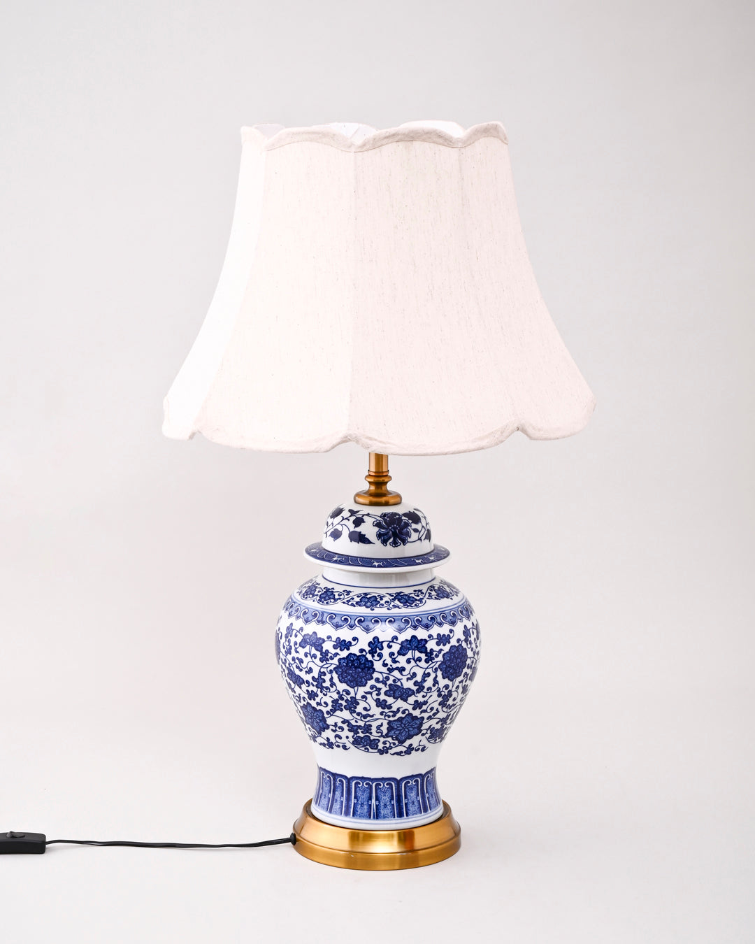 Blue and White Floral Motifs Table Lamp 