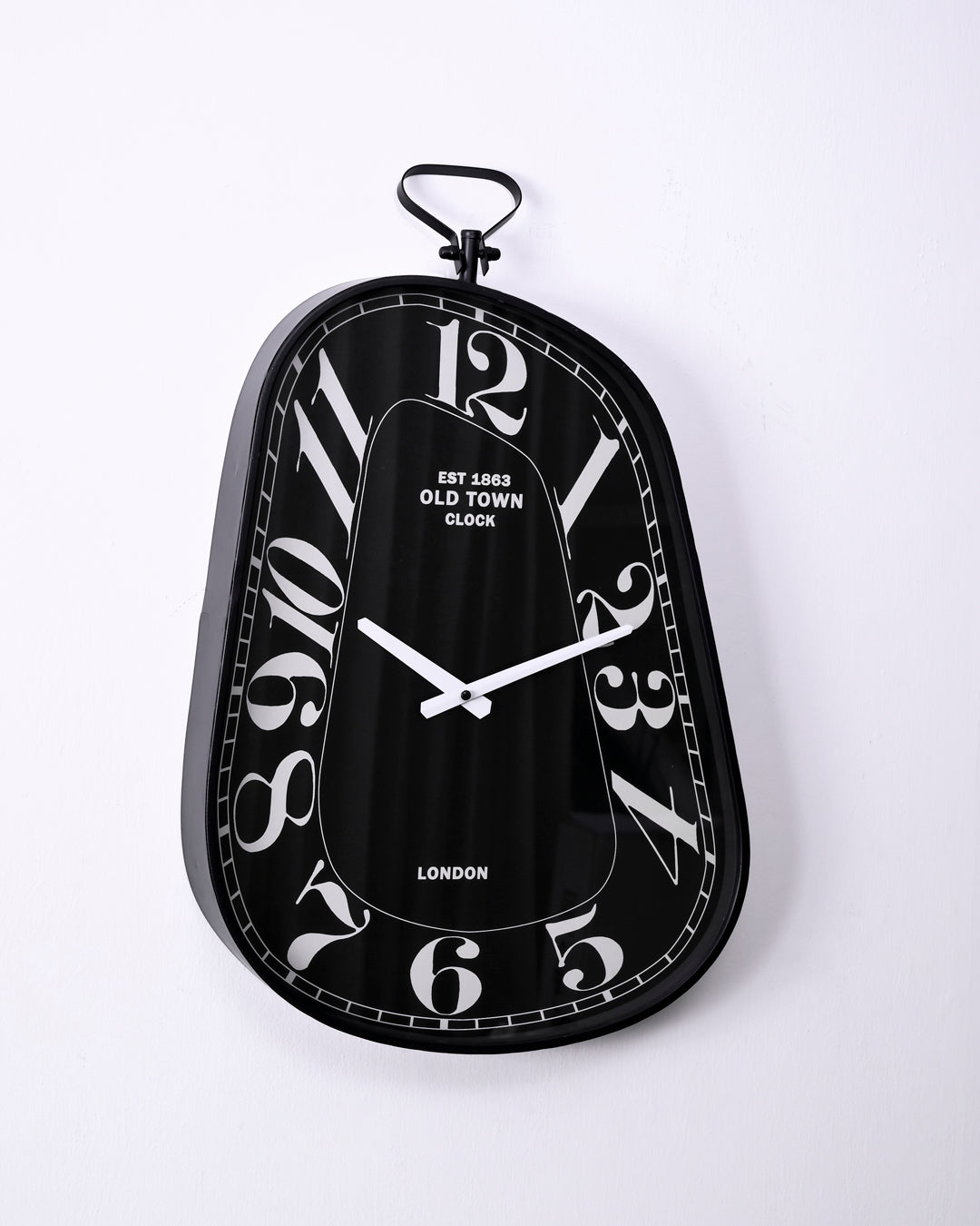 Vintage Curve Wall Clock - Black 