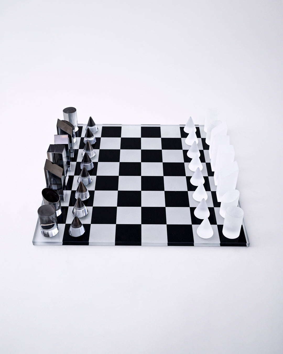 Modern Crystal Geometry Chess Set 