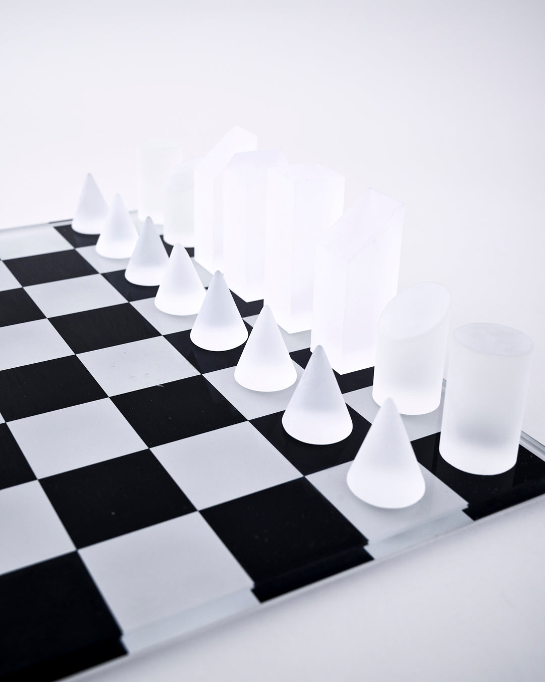 Modern Crystal Geometry Chess Set 