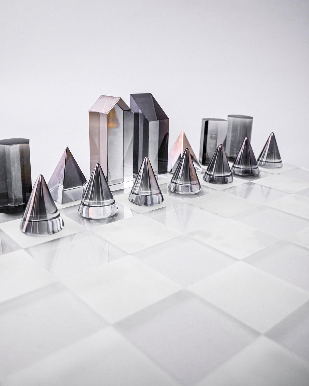 Modern Crystal Geometry Chess Set 