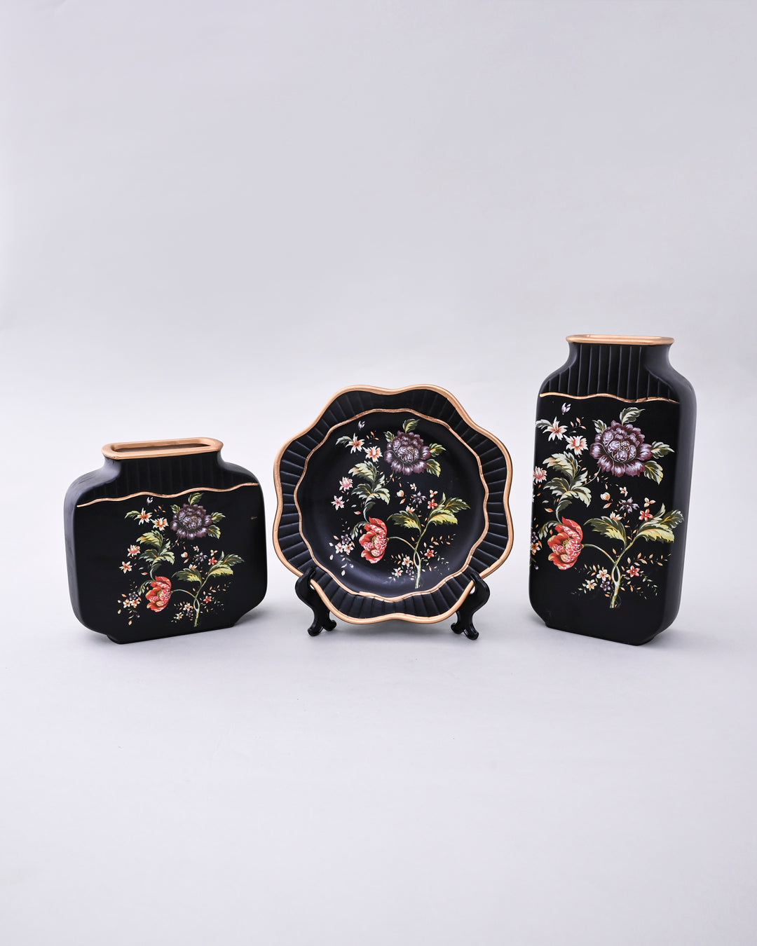 Exquisite Decorative Vase & Plate - Set of 3 