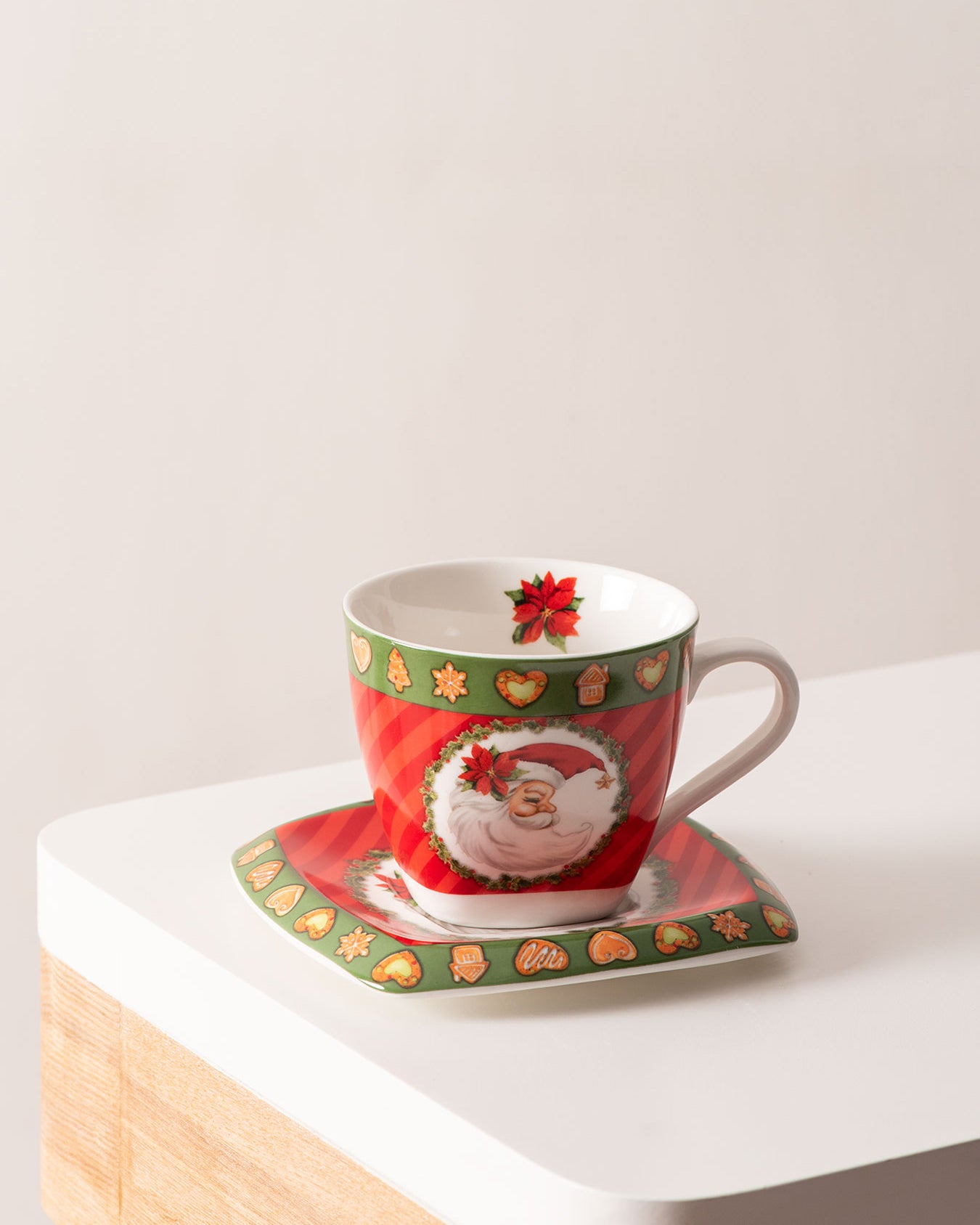 Sweet Santa - Set of 2 Teacups and Saucers 