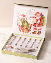 Merry Christmas' Cake Serving Essentials 