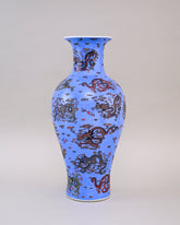 Dragon Motifs Symbolizing Bone China Vase - Blue 