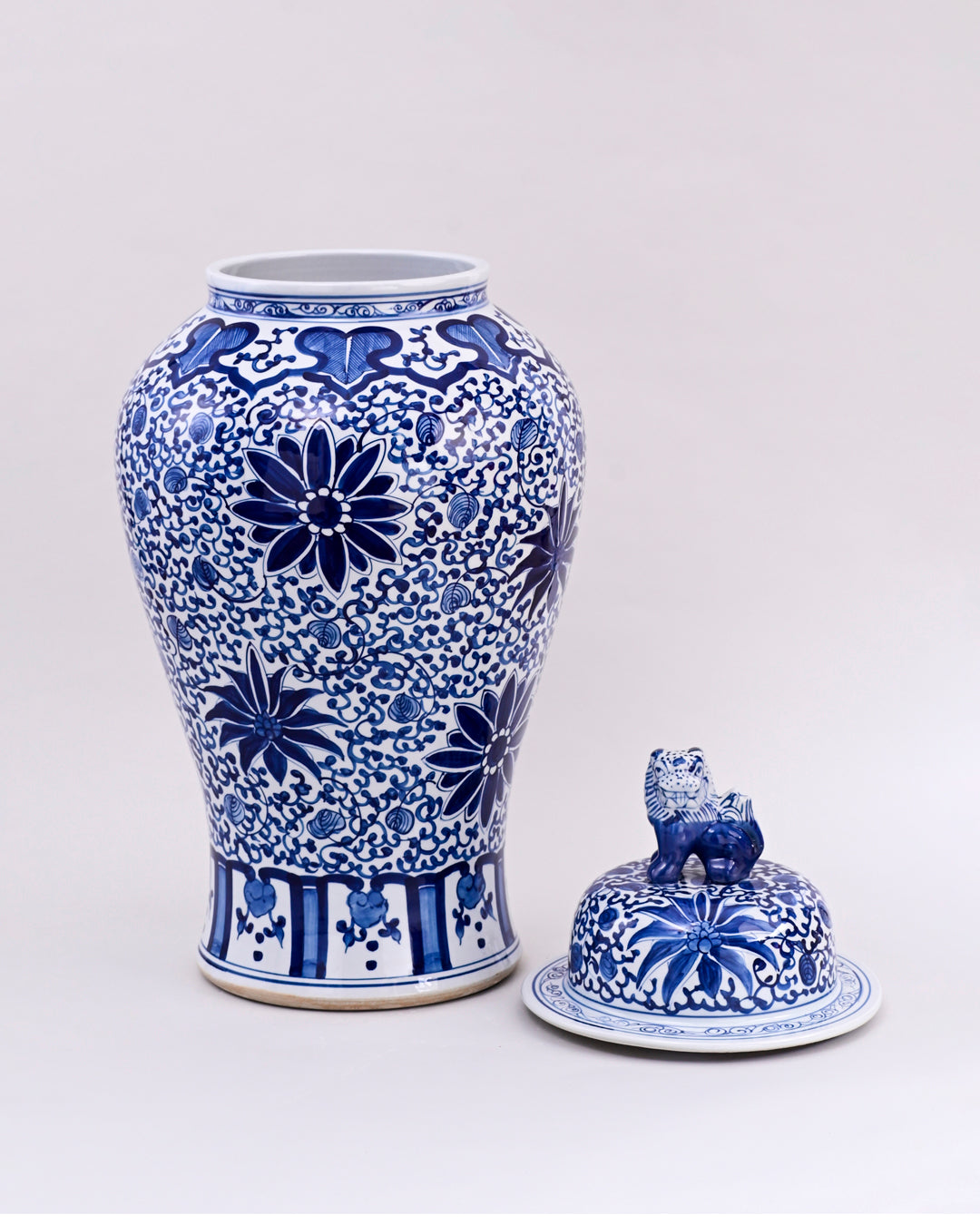 Blue Chrysanthemum Foo Dog Temple Jar 