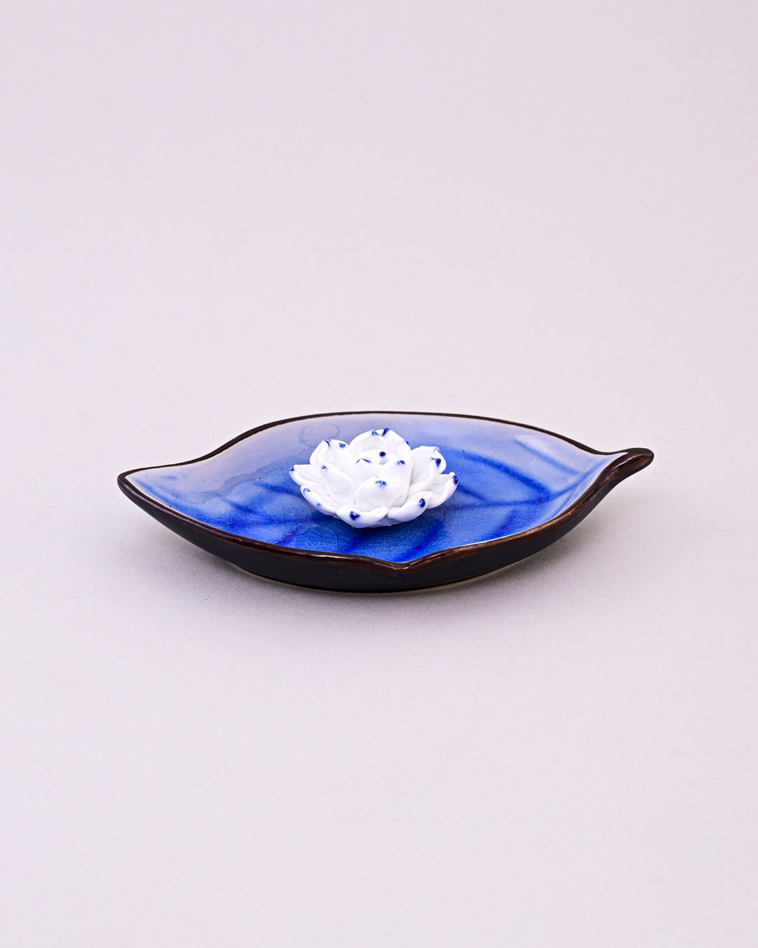 Lotus Bliss Bodhi Leaf Incense Holder 