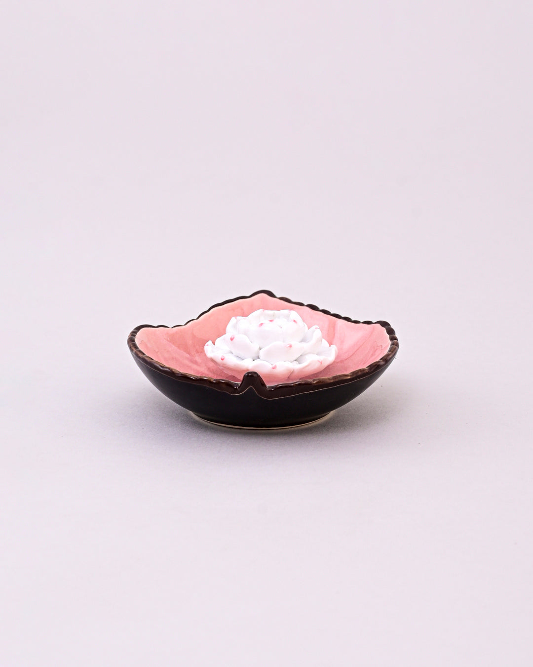 Blossom Serenity Incense Holder - White Flower 