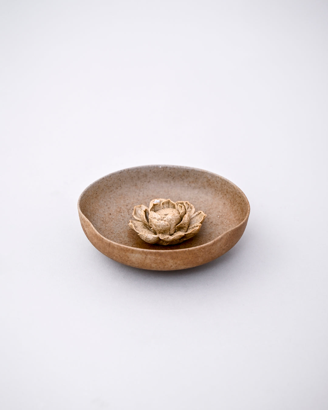 Earthen Lotus Incense Holder II 