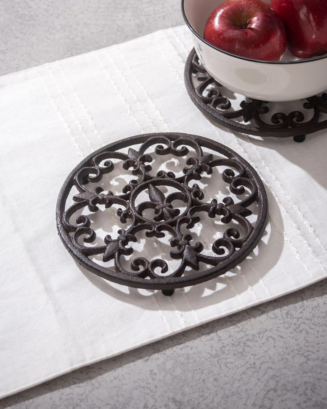 Round Cast Iron Trivet - The Decor Kart