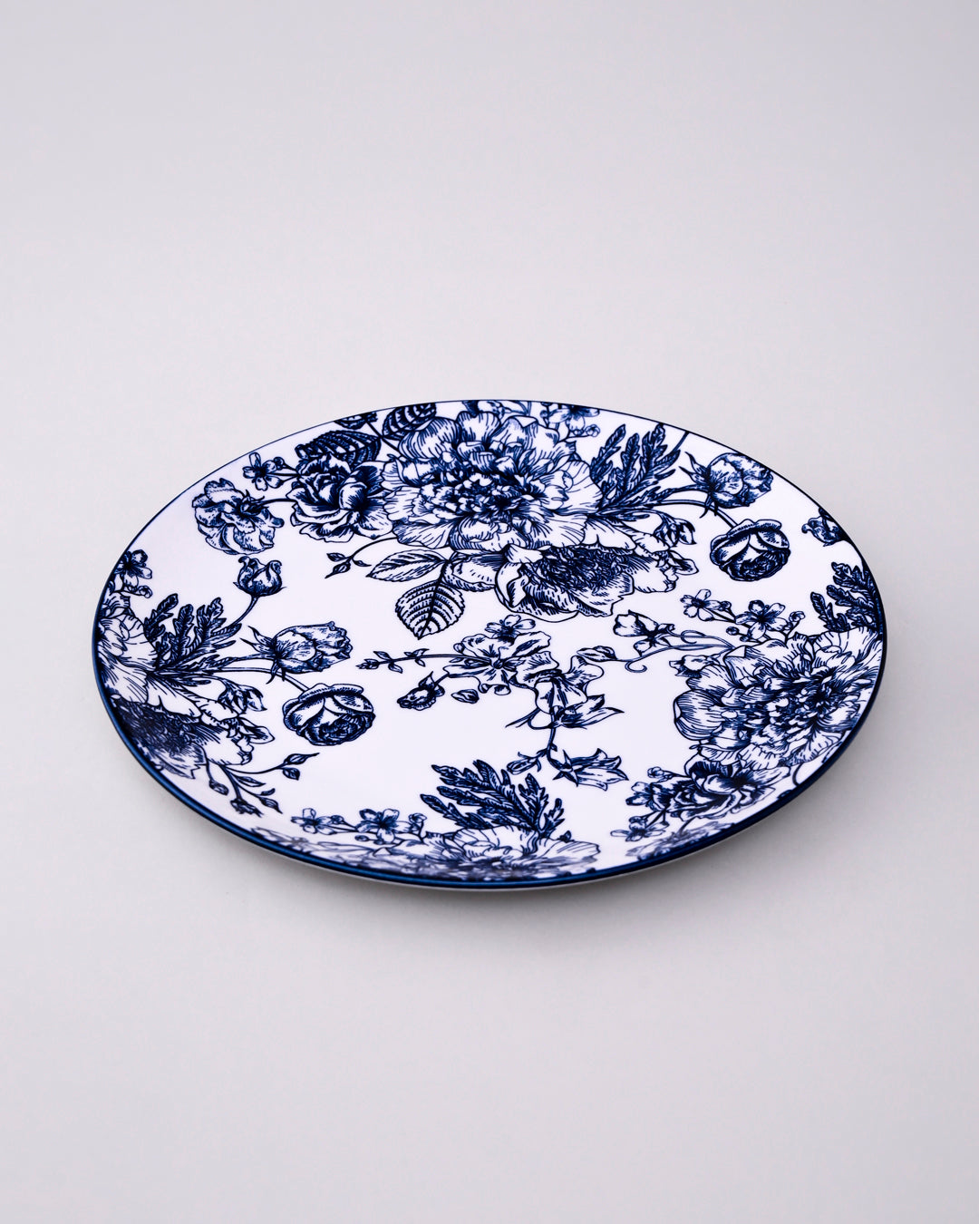 Midnight Indigo Floral 24-Piece Porcelain Dinnerware Set 