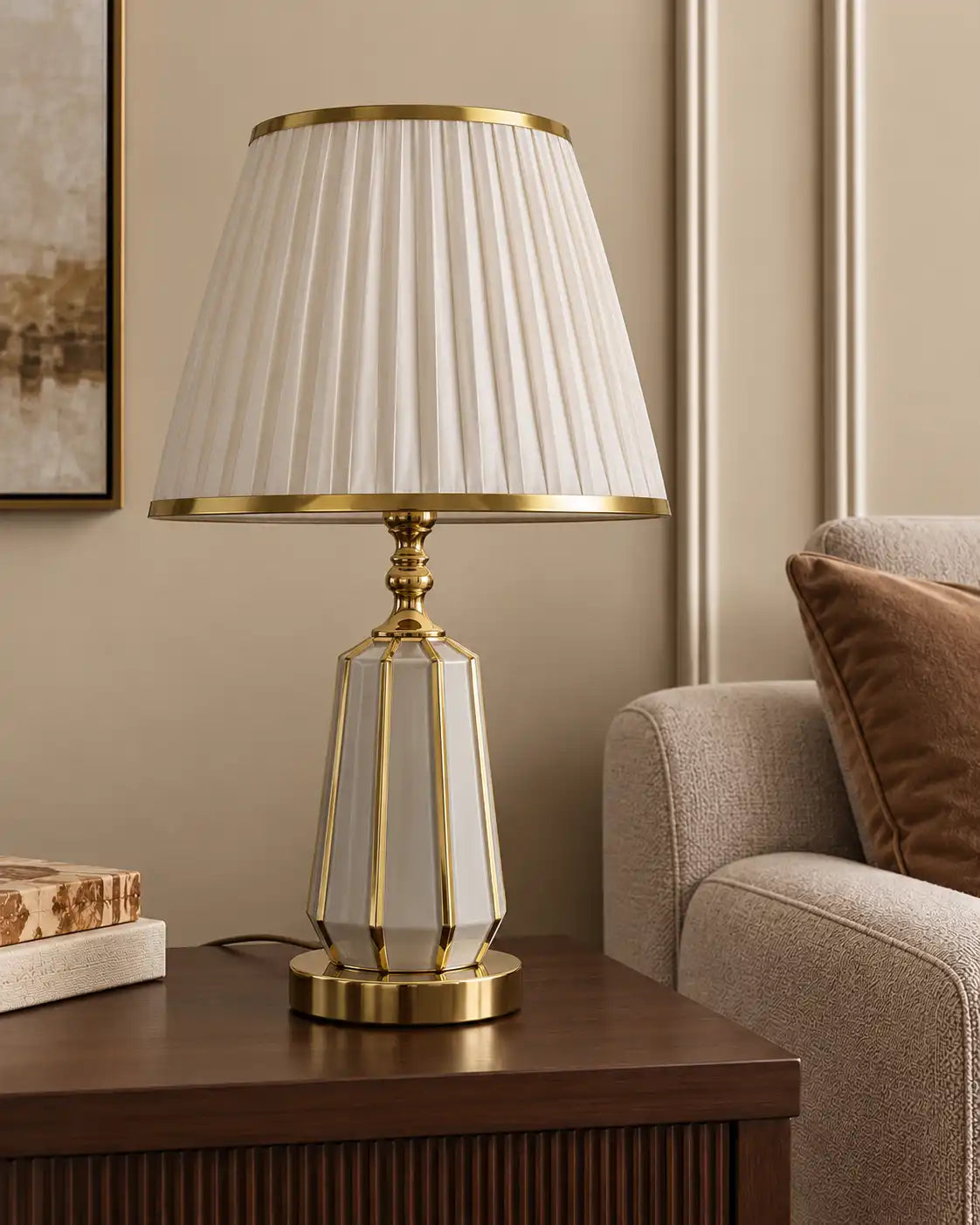 Veyra Geometric Gold Table Lamp