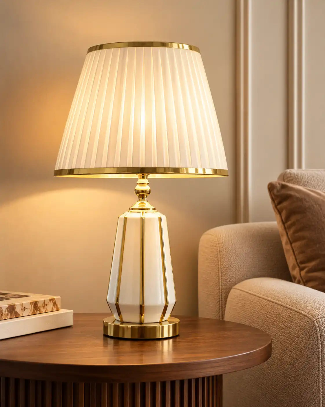 Elara Goldline Table Lamp