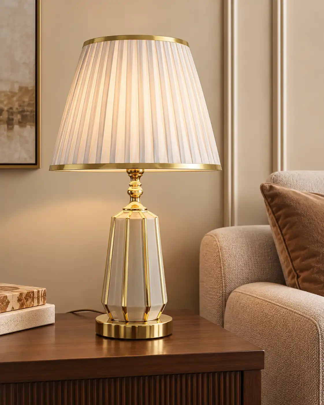 Veyra Geometric Gold Table Lamp