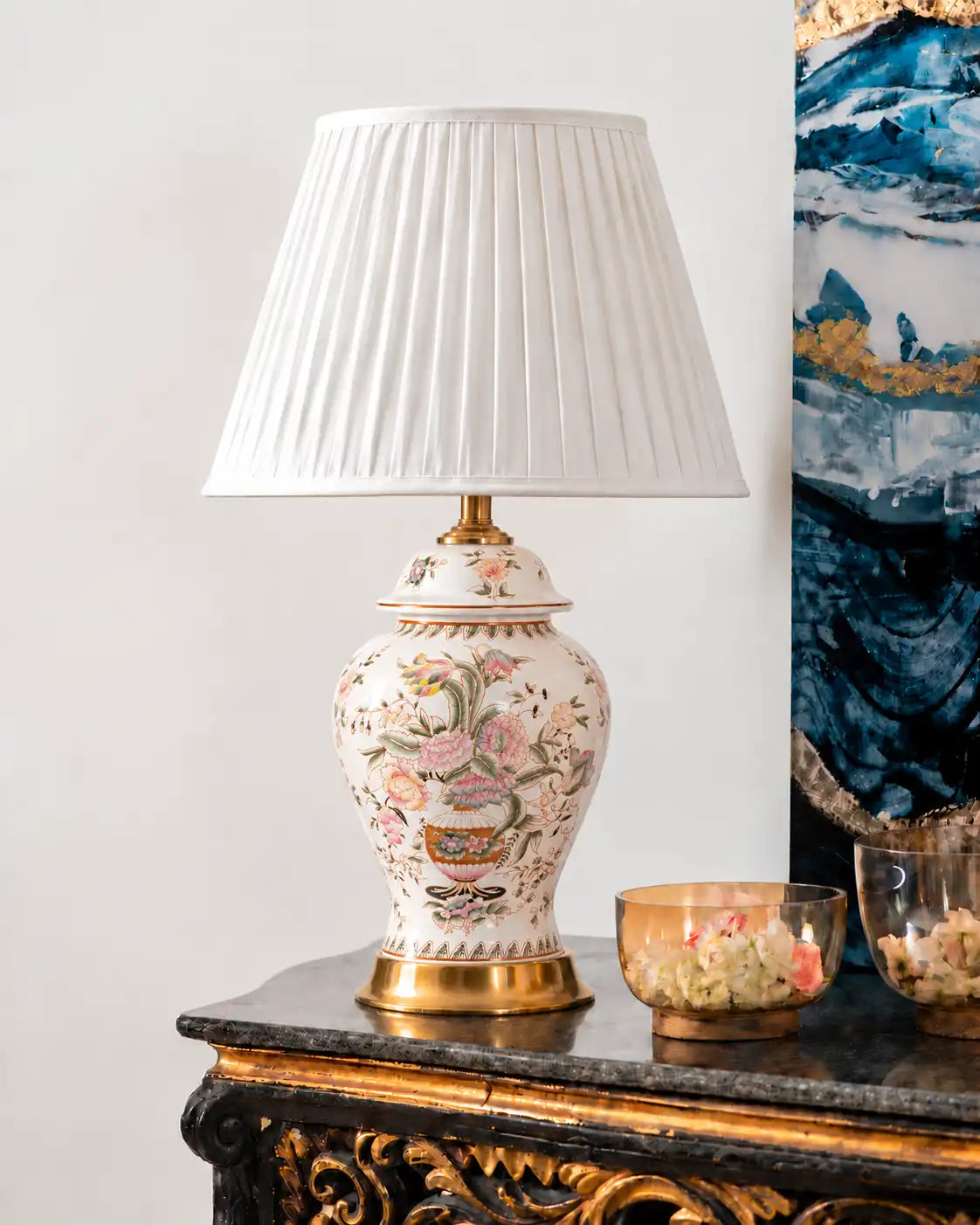 Bouquet Floral Table Lamp