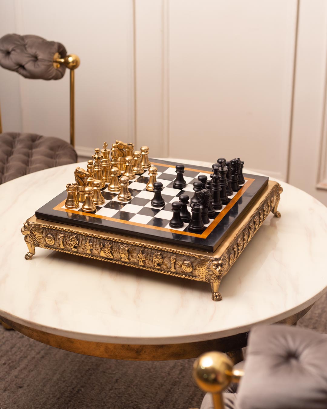 Vintage Regency Traditional Chess Set